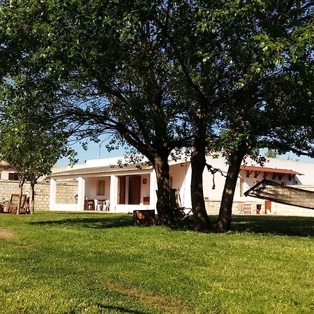 Villa Luna A Pochi Passi Dalla Spiaggia อาโวลา ภายนอก รูปภาพ