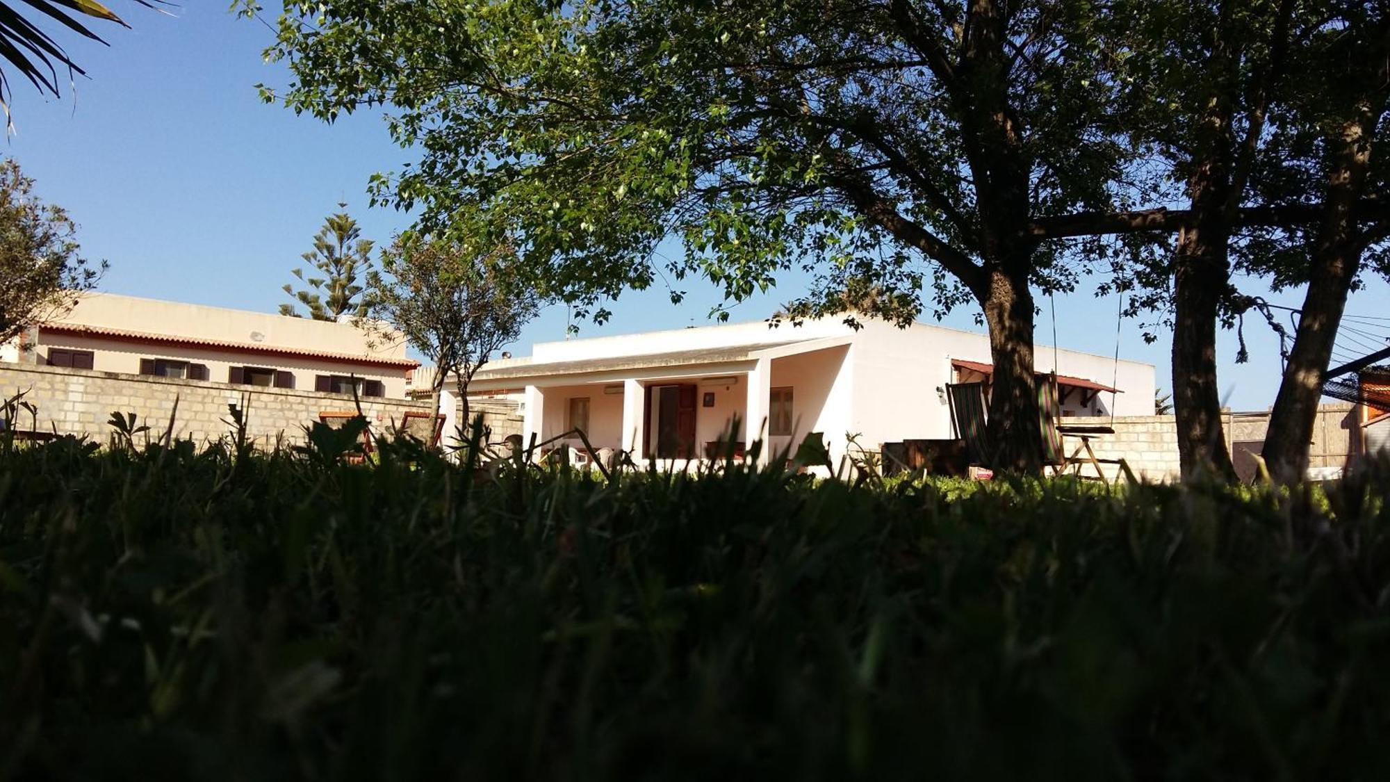 Villa Luna A Pochi Passi Dalla Spiaggia อาโวลา ภายนอก รูปภาพ
