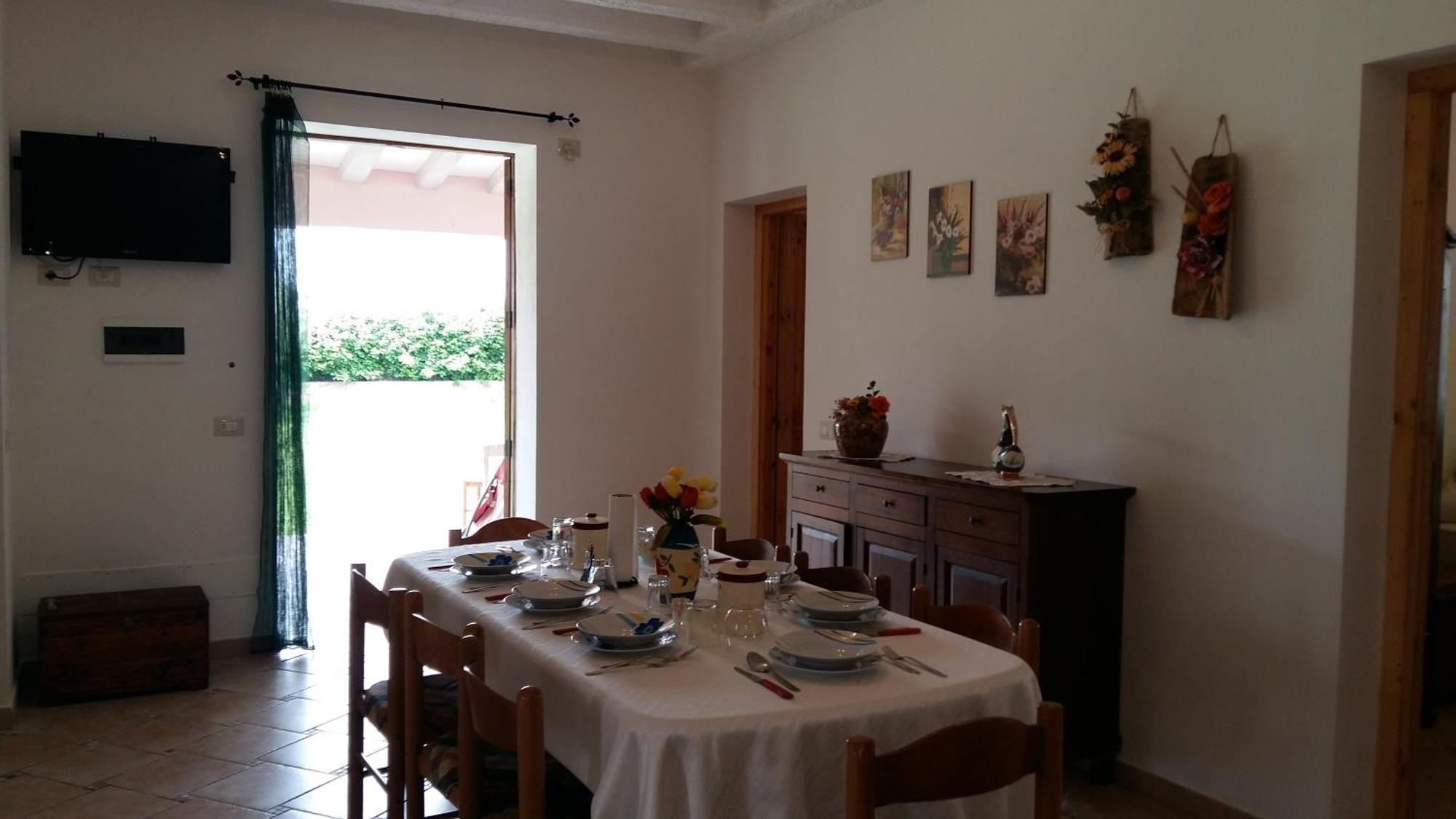 Villa Luna A Pochi Passi Dalla Spiaggia อาโวลา ภายนอก รูปภาพ