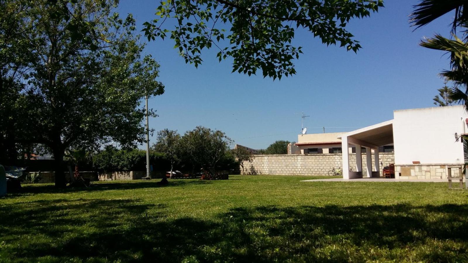 Villa Luna A Pochi Passi Dalla Spiaggia อาโวลา ภายนอก รูปภาพ